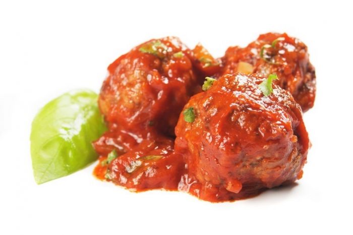 Albóndigas con salsa de tomate